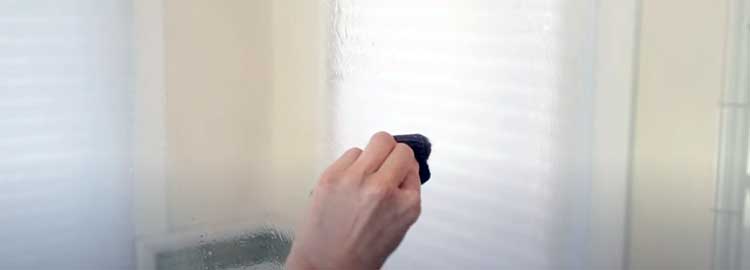 shower glass cleaning