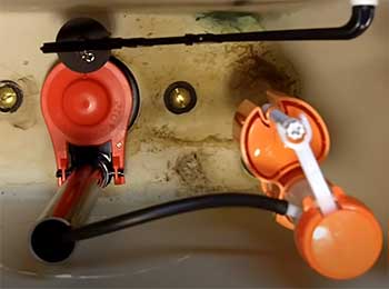 how to fix toilet refill hose