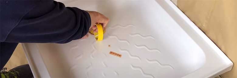 how to stop shower tray creaking