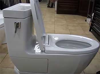 TOTO Legato Toilet