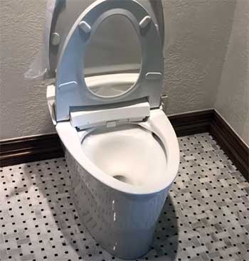 KOHLER Veil Toilet