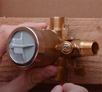 Delta R10000 Shower Valve