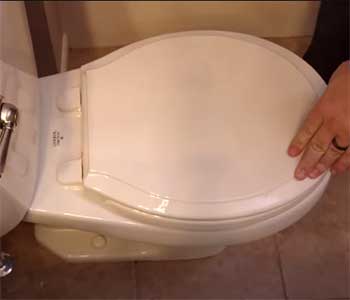 KOHLER Cachet Toilet Seat