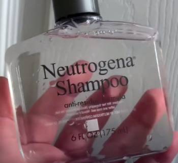 Neutrogena Anti-Residue Shampoo