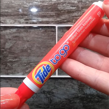 Tide To Go Instant Stain Remover Pen