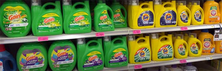Tide VS Gain Laundry Detergent