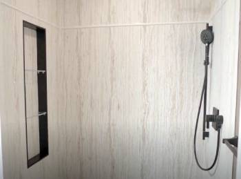 Transolid Expression Shower Wall