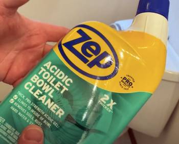 Zep Acidic Toilet Bowl Cleaner