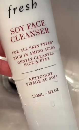 Fresh Soy Face Cleanser