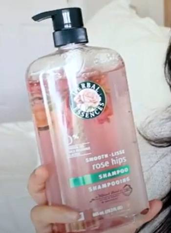 Herbal Essences Rose Hips Shampoo