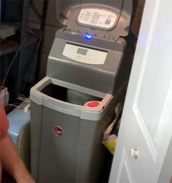 Rheem Preferred 32,000 Grain Water Softener