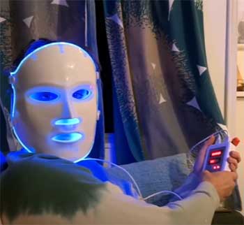 Aphrona LED Face Mask