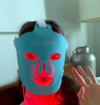 HigherDOSE Red Light Face Mask