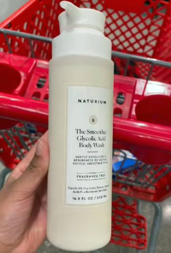 naturium glycolic acid body wash