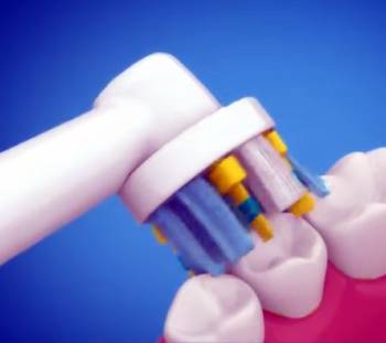 oral b cross action vs floss action