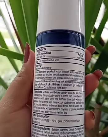 panoxyl clarifying exfoliant