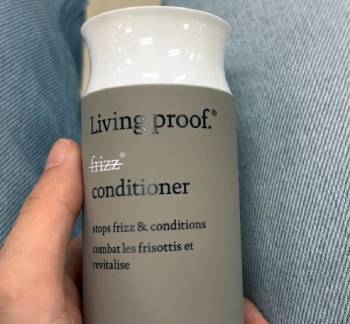 living proof no frizz shampoo